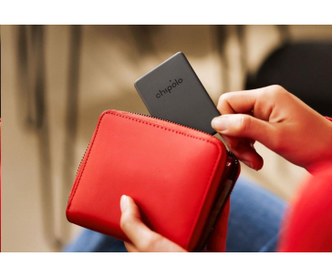 Chipolo CARD Spot– Chytrý vyhledávač peněženky, černý