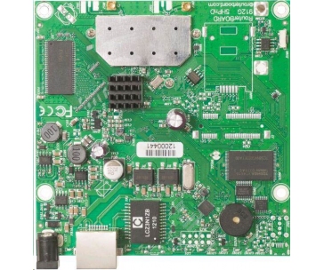MikroTik RouterBOARD RB911G-5HPnD, 600MHz CPU, 32MB RAM, 1x LAN, integr. 5GHz Wi-Fi, vč. L3 licence